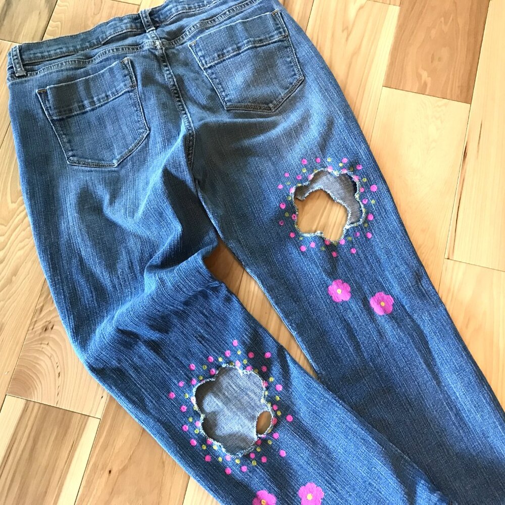 Upcycled Flower Cut-Out Jeans, Holey Distressed Funky Pants 10 Short - Picture 15 of 15
